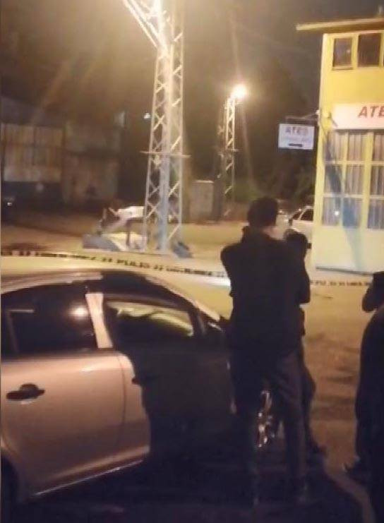 Takıntılı eski sevgili kabus yaşattı: Otomobile bomba düzeneği yerleştirdi - Resim: 1